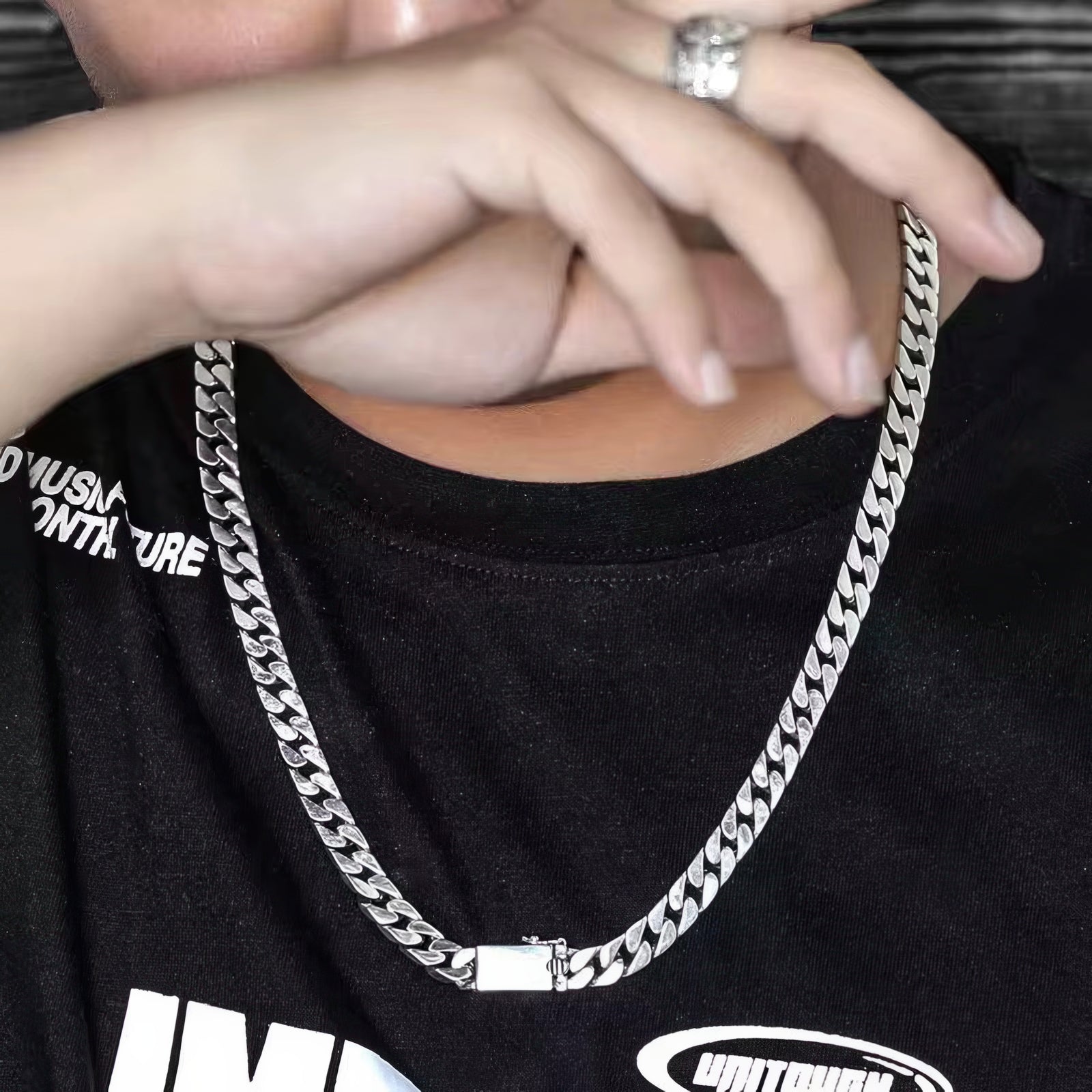 925 Sterling Silver Cuban Chain sample